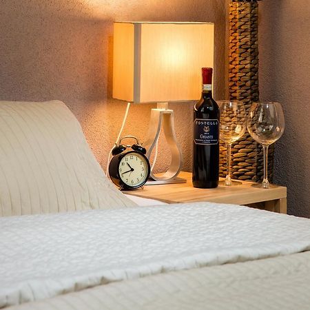 Hostel Rynek 7 Красков Екстериор снимка